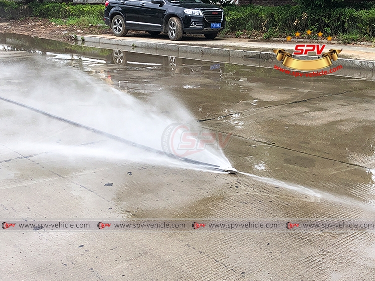 2,000 Litres Sewer Jetting Truck JMC - Jetting Effect 01 2,000 Litres Sewer Jetting Truck JMC - Jetting Effect 01